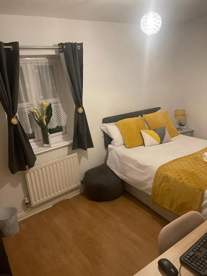 Angels Pad Apartment Dagenham United Kingdom