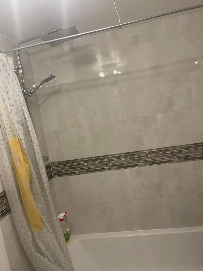 Homestay szállás Angels Pad Apartman Dagenham Egyesült Királyság